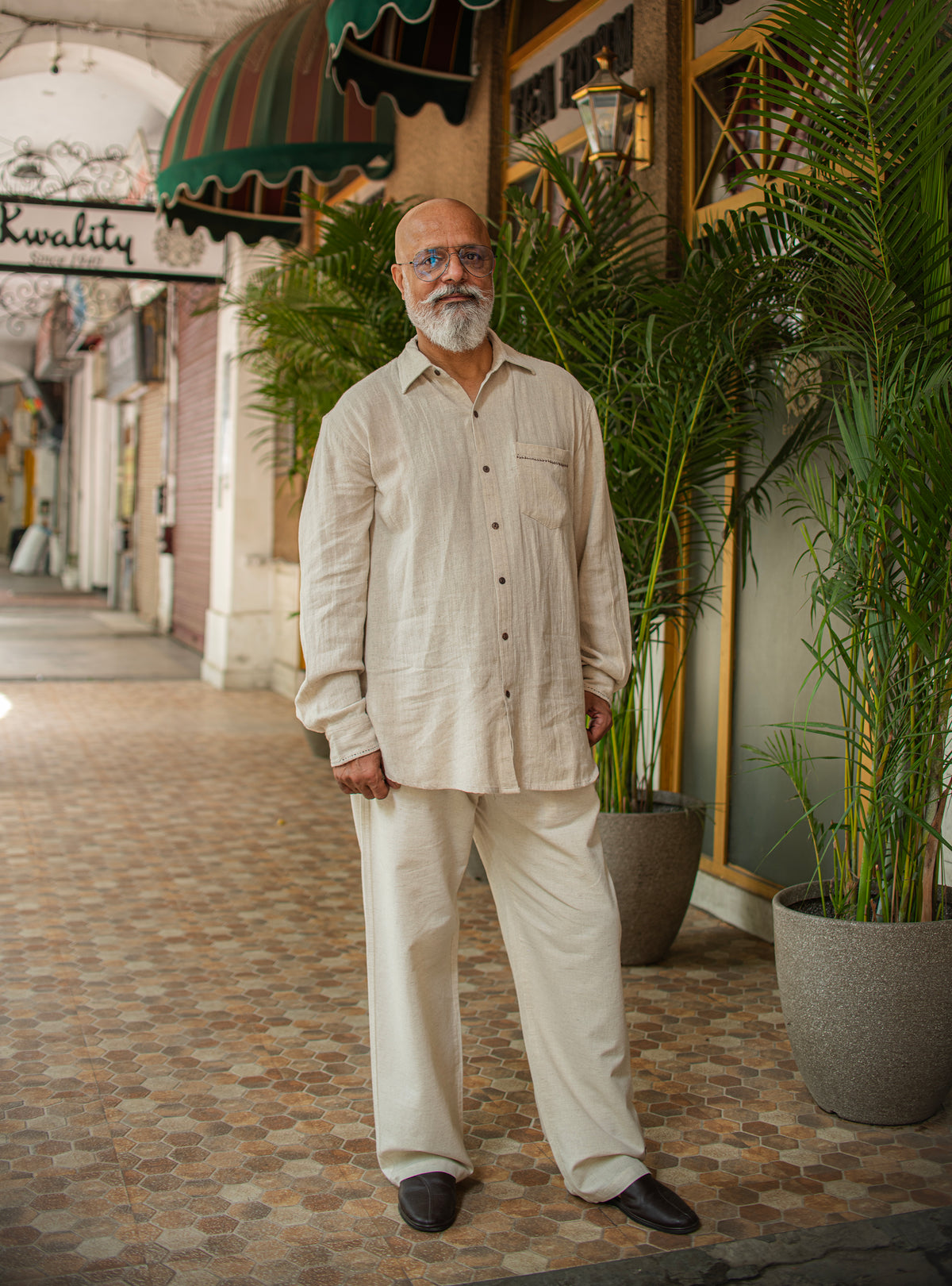 Xavier Shirt : Solid Natural St Voile