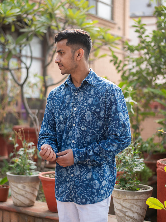 Xavier Mens Shirt : Gulmohar Indigo