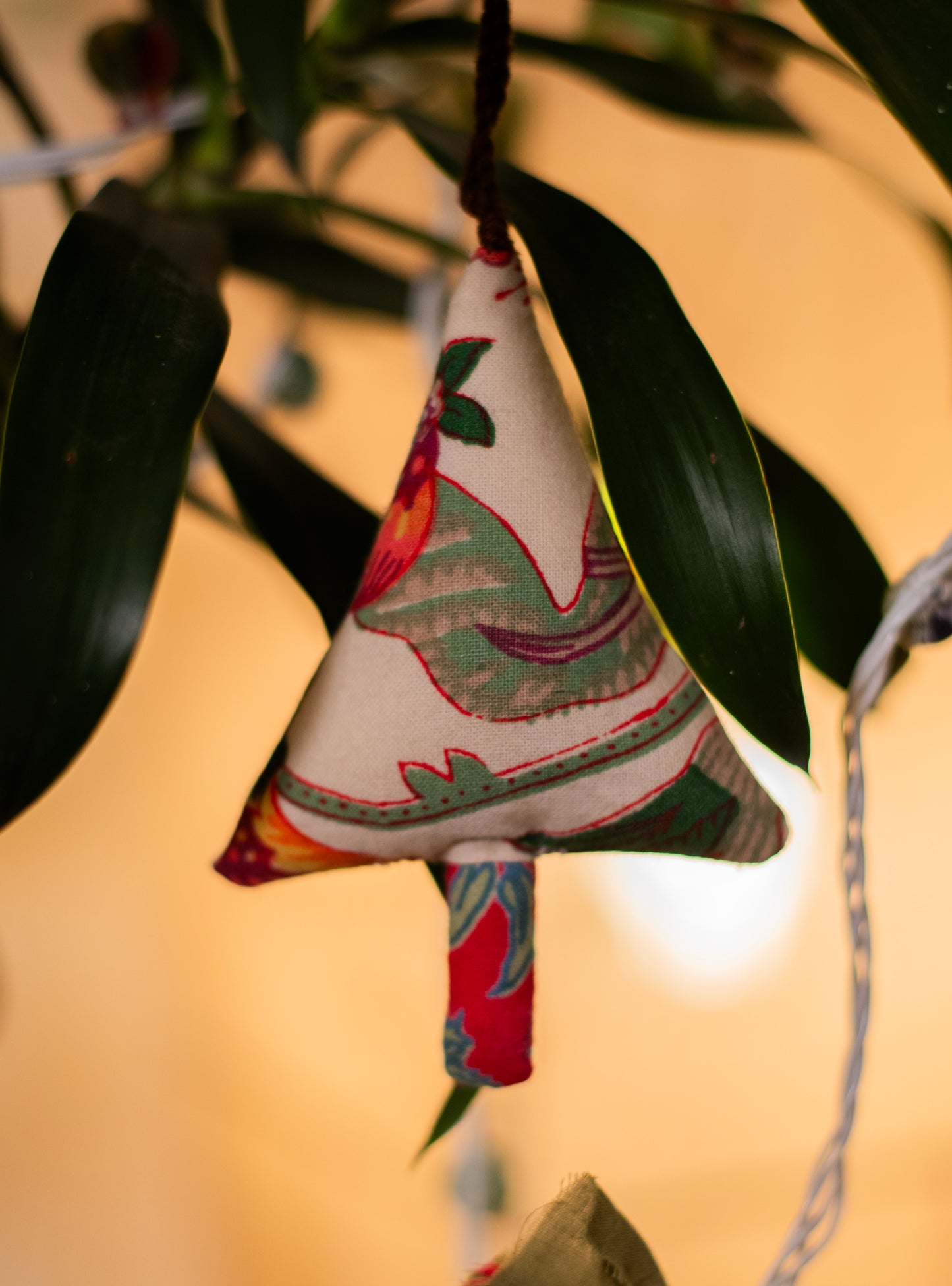 Xmas Bush Tree Hanging Single : Multi