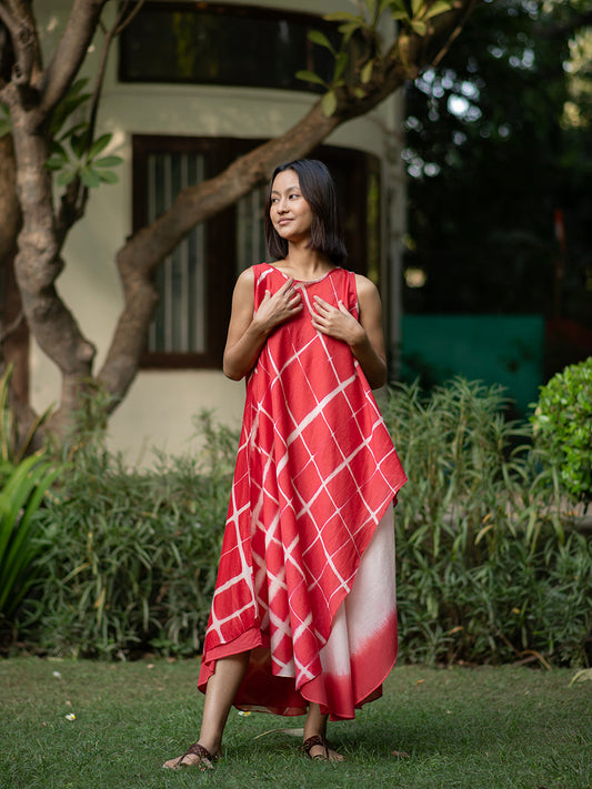 Aphre Dress  : Square Red