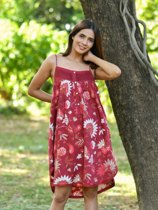 Chandini Olivia Nighty : Madder