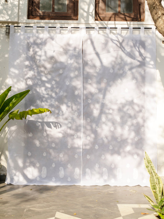 Embroidered roidered Chiken Curtain :  Cream Kota Cotton