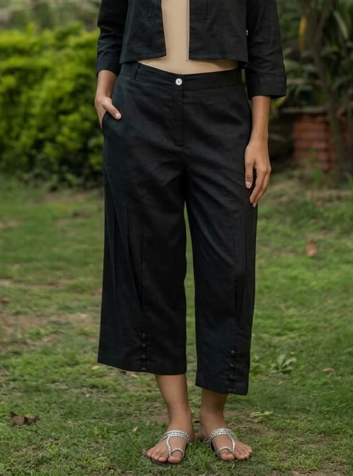 Crop Pant :  Solid  Black Slub