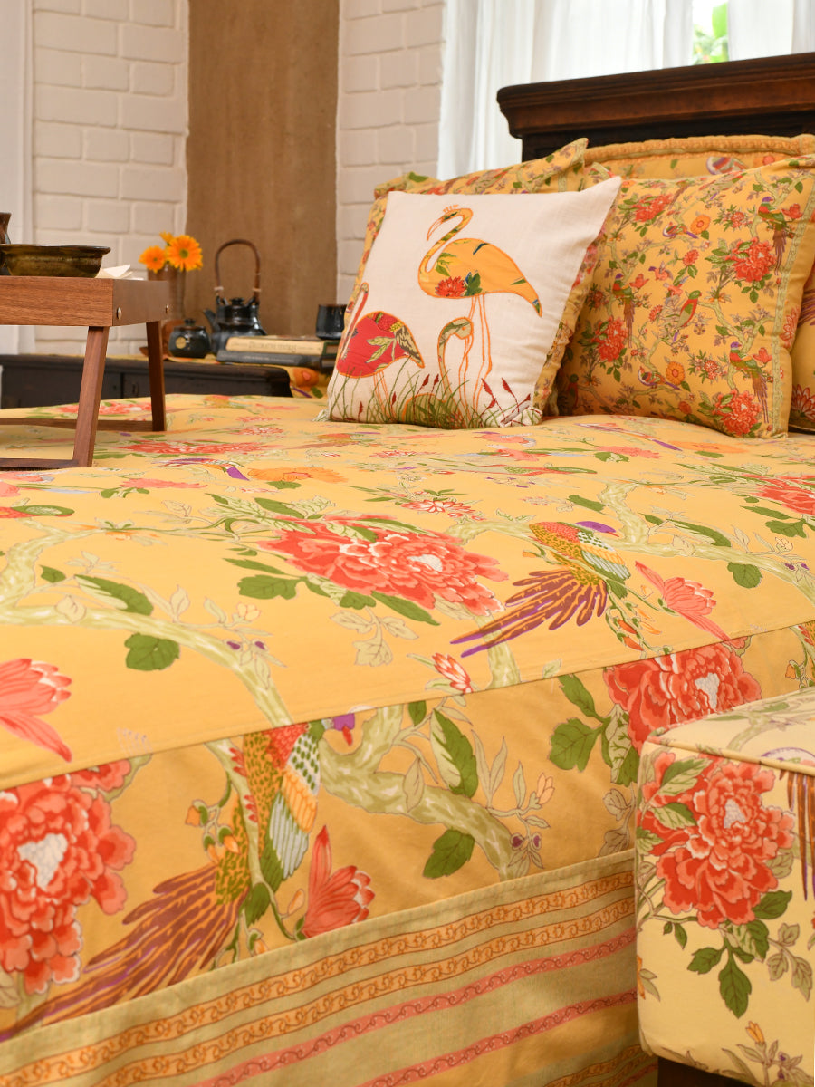 Printed Bed Cover With Extra Border : Bird Yellow Sheeting