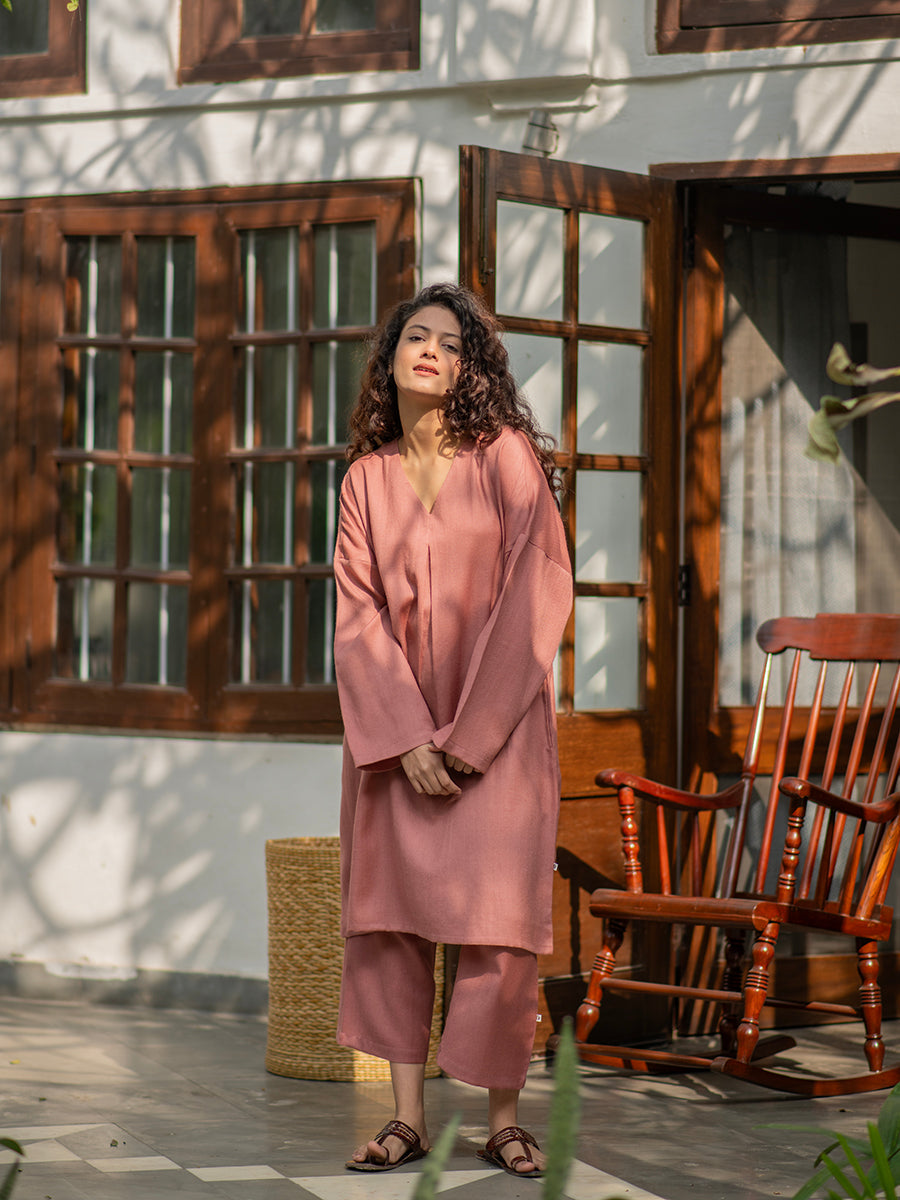 Solid Phiran: Dusty Rose Wool
