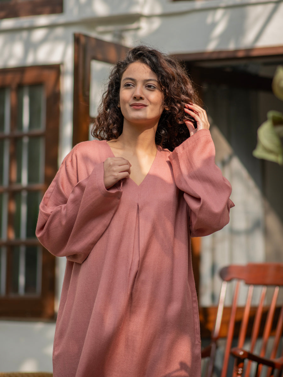 Solid Phiran: Dusty Rose Wool