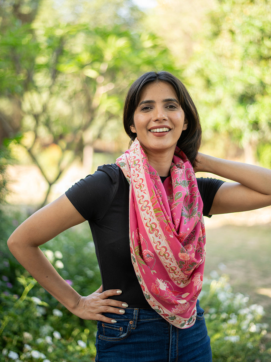 Border Scarf : Garden Red Voile