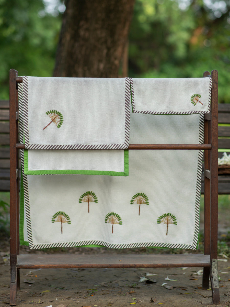 Hand Towel Embroidered  : Banana Country Honey Comb