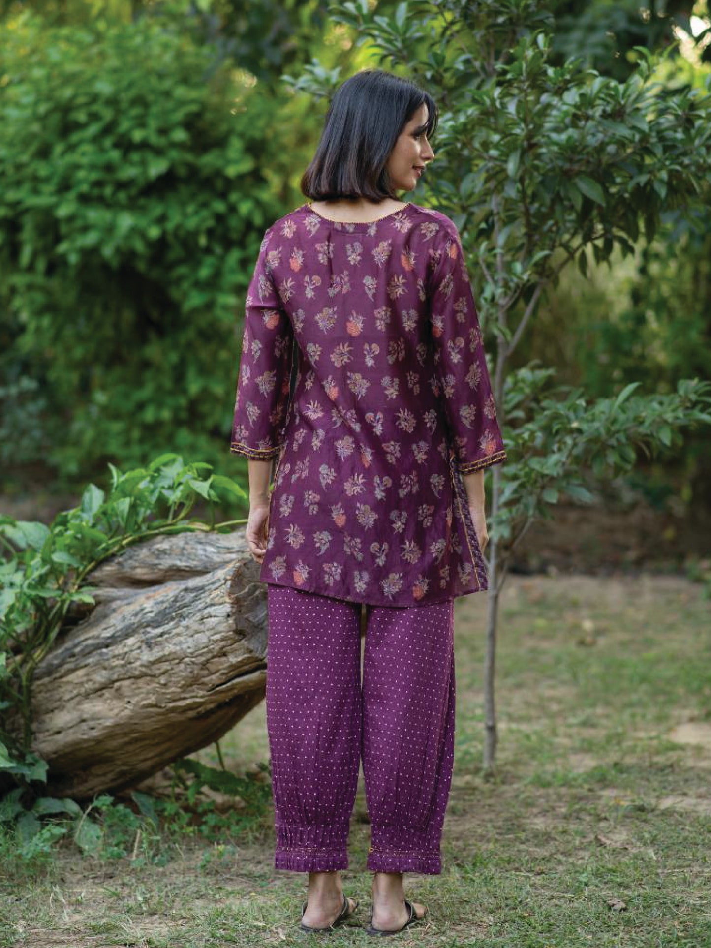 Pinch Cuff Pant :  Dots  Jamun Chanderi Satin