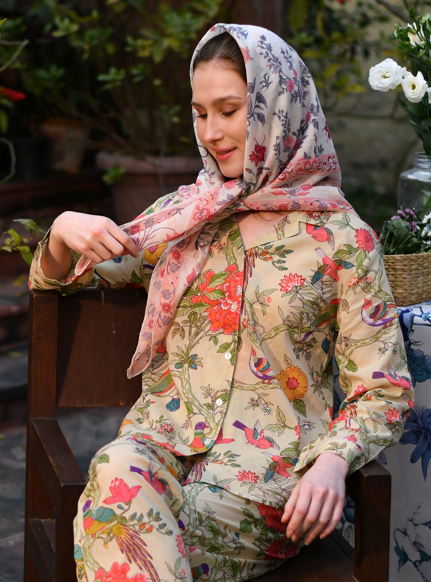 Border Scarf : Garden Taupe Voile